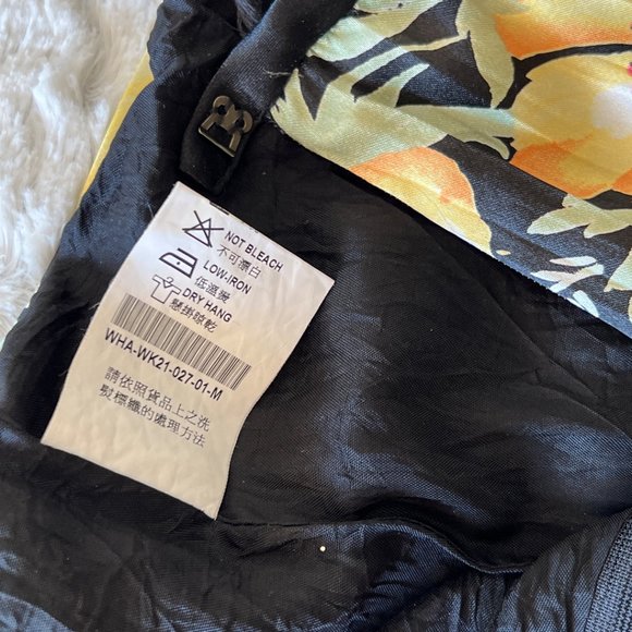 Black and Floral Crinkle A-Line Silky Skirt, Medium - Picture 7 of 11